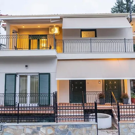 Filoxenia Luxury 2 شقة *