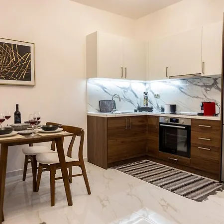 Filoxenia Luxury 2 Daire
