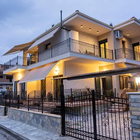 Daire Filoxenia Luxury 2 Tríkala