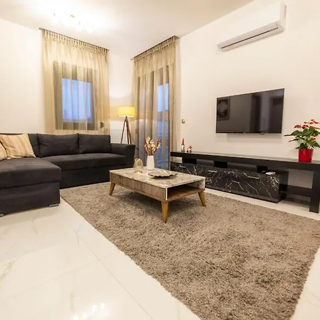 Daire Filoxenia Luxury 2 Tríkala